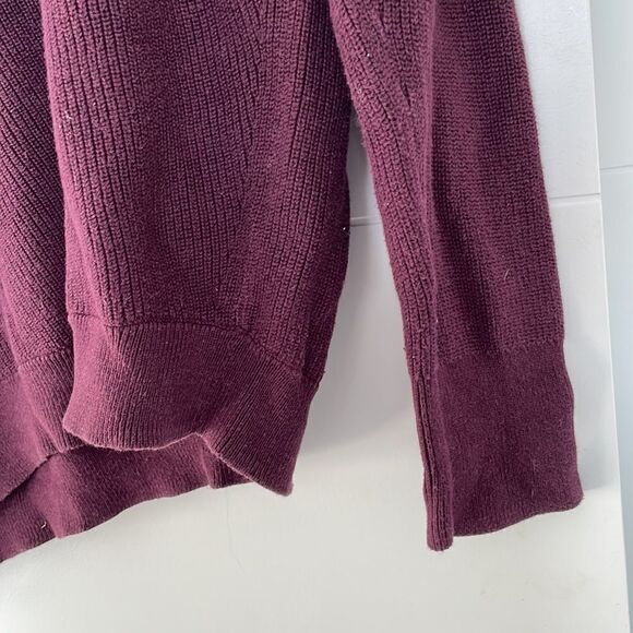 𝅺Athleta Maroon Knit Sweater Size Medium Asymmetrical Bottom - Picture 5 of 7